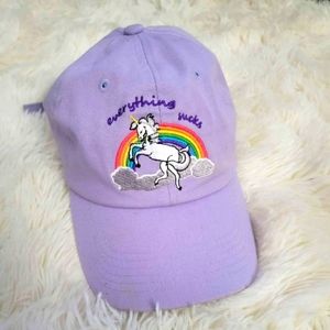 Hot Topic Unicorn "Everything sucks" hat
